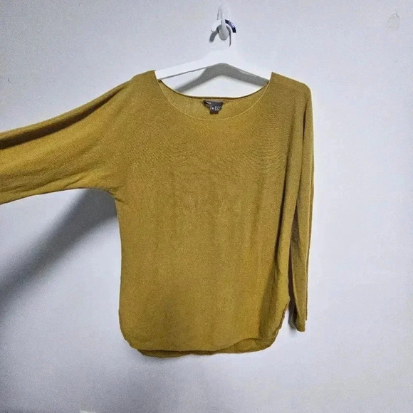 VINCE chartreuse mustard cashmere scoop neck sweater med - Picture 7 of 12
